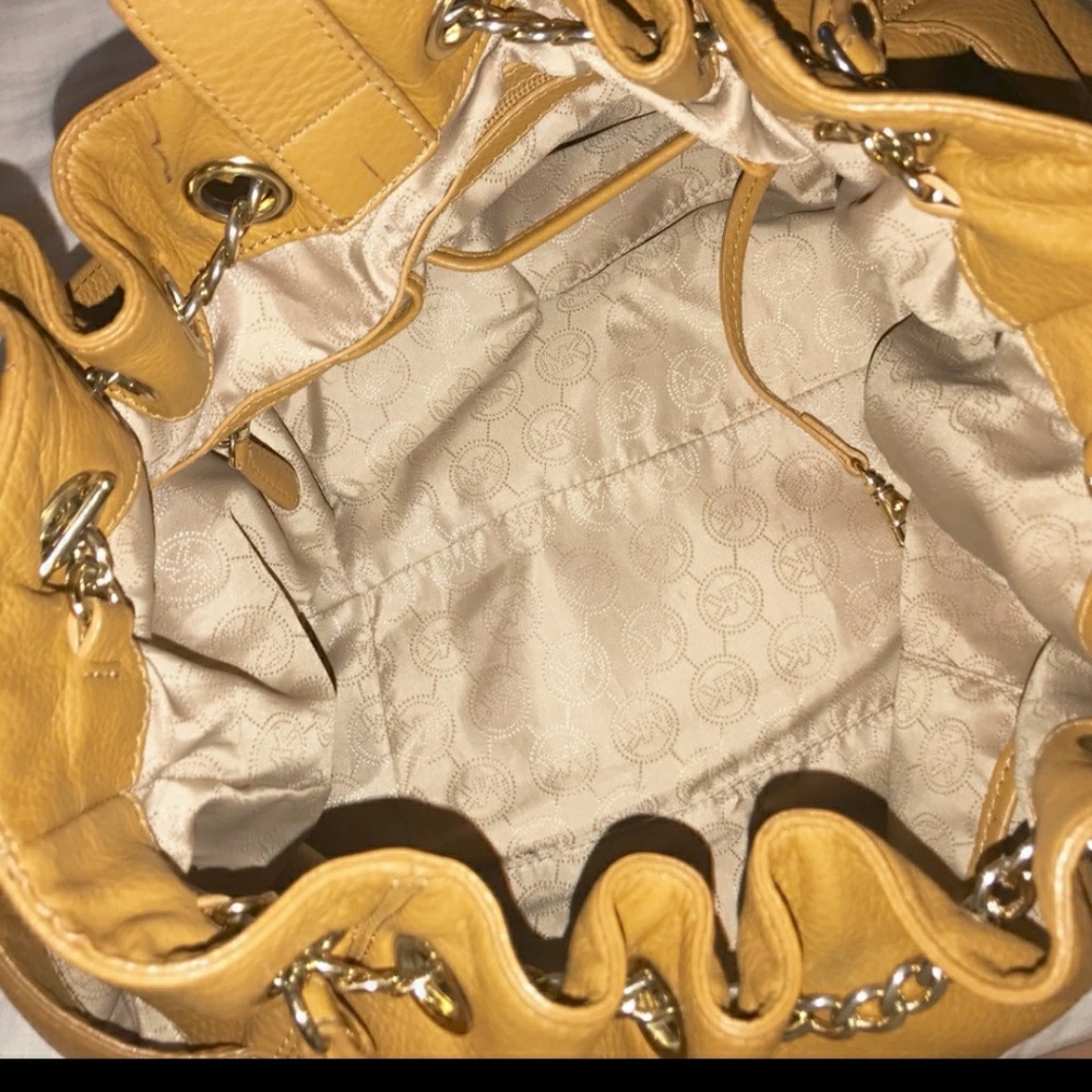 Michael kors purse mk